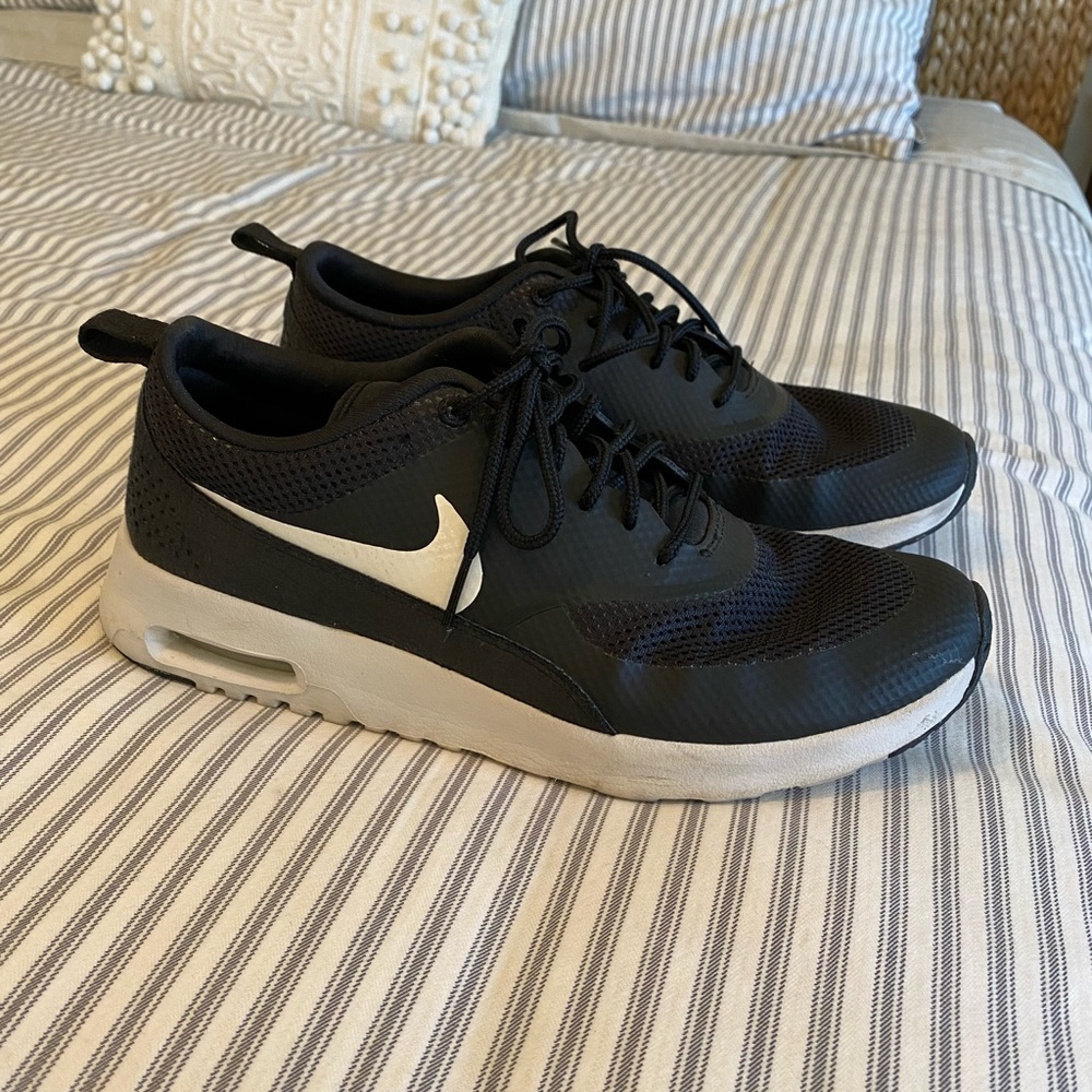 Nike Air Max Thea Black/Summit White